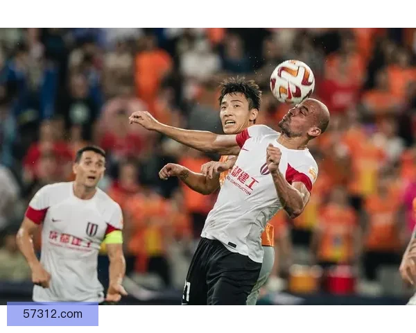 重庆铜梁龙四连胜终结 蓉城逆袭跨季14场不败